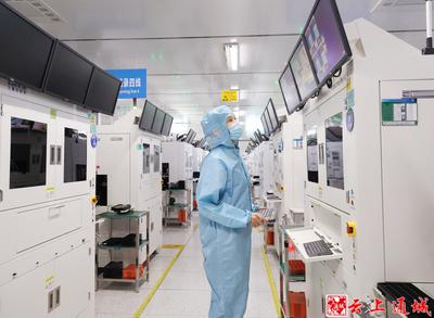 【勞模風采⑦】熊清霞 車間里“煉”出來的生產(chǎn)經(jīng)理與技術研究先鋒