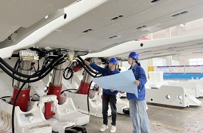 西安重裝銅川煤機(jī)公司簽約首個(gè)海外生產(chǎn)項(xiàng)目，助力智能制造全球化布局